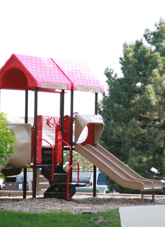 Affordable Apartments in Milwaukee Glenbrook Apartments